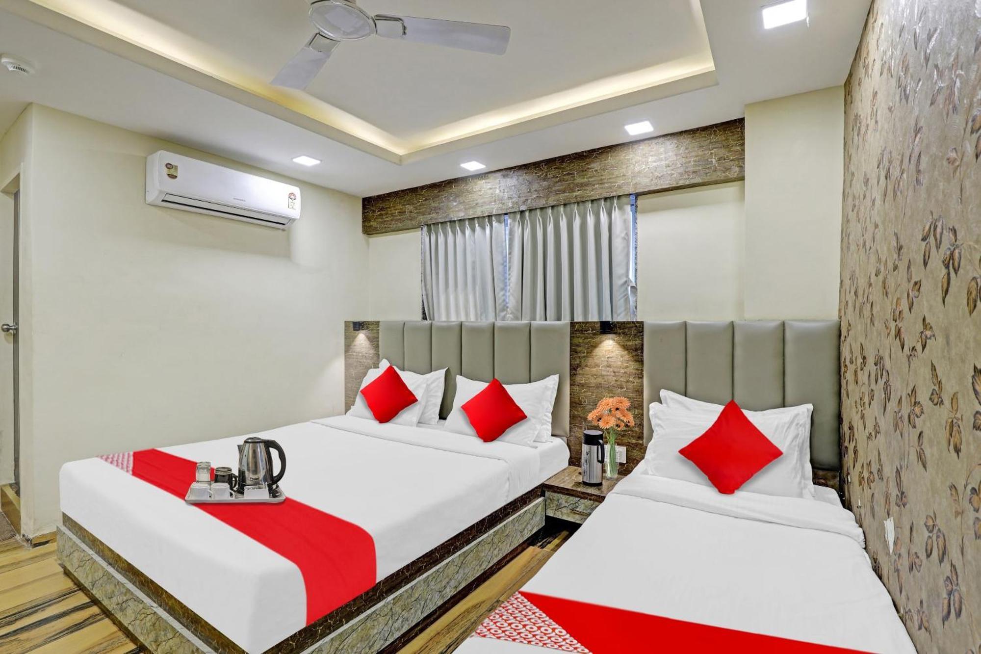 Collection O Hotel Raj Palace Vadodara Dış mekan fotoğraf
