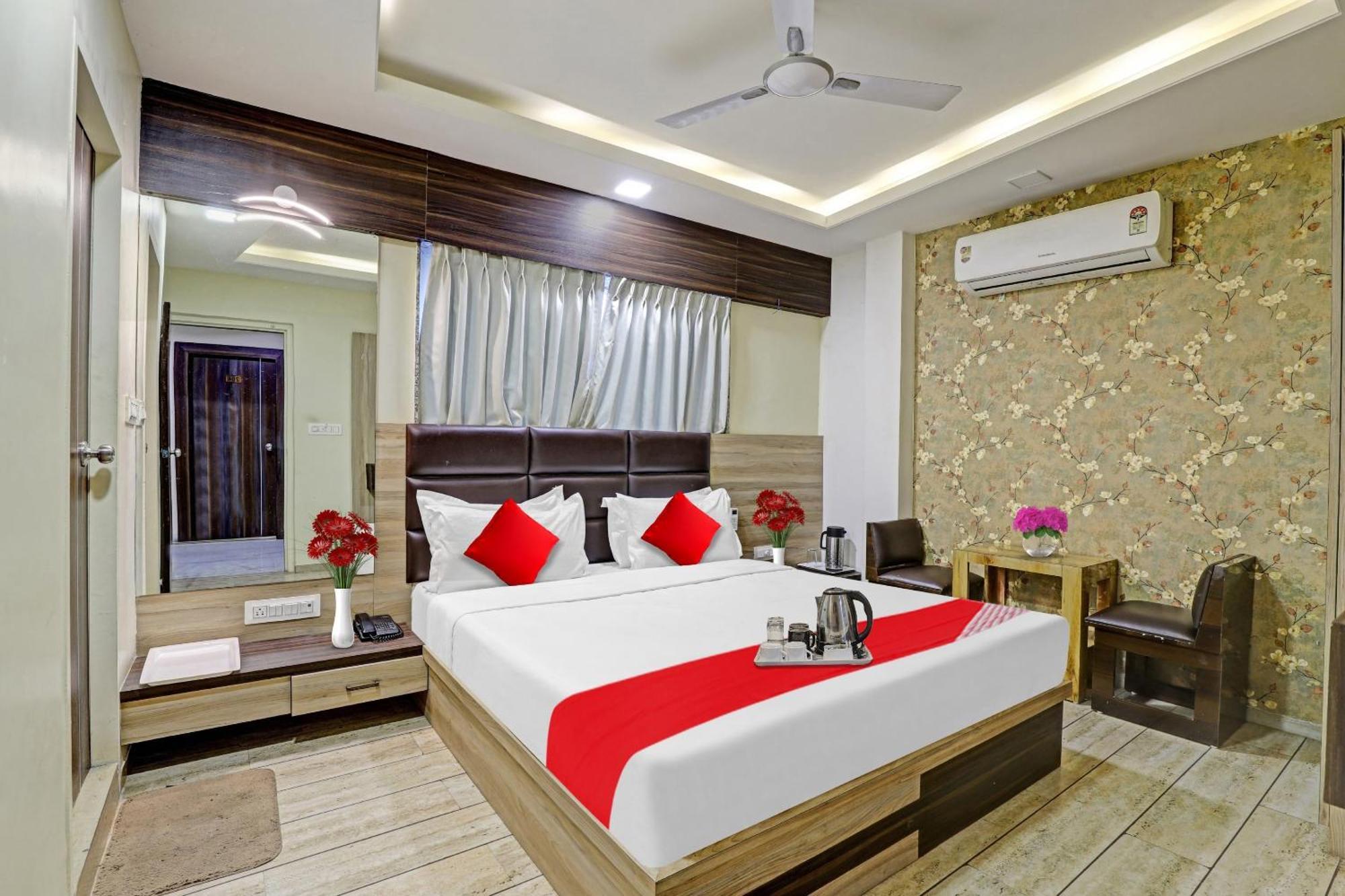 Collection O Hotel Raj Palace Vadodara Dış mekan fotoğraf